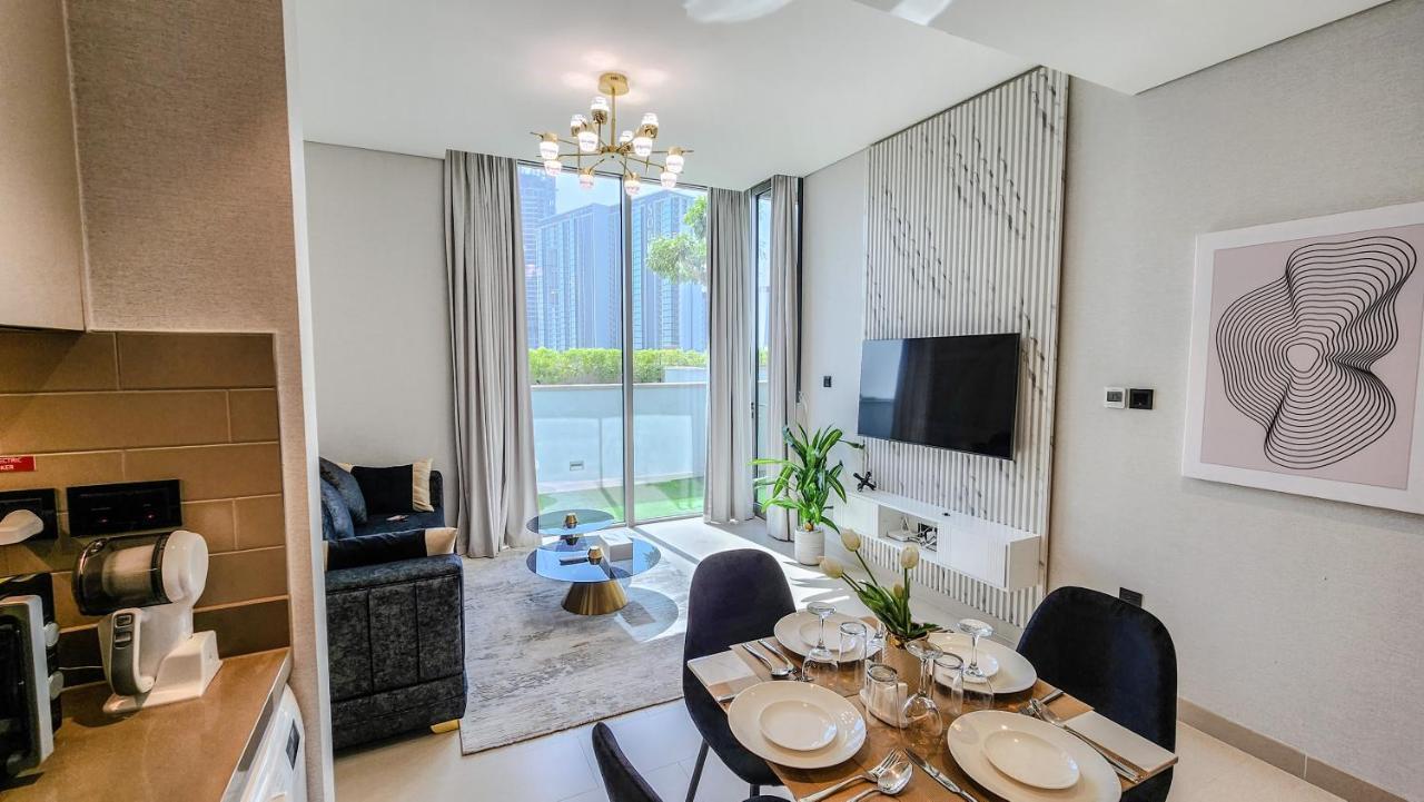 By Latinem Luxury 1br Study Cv B112 Near Burj Khalifa *