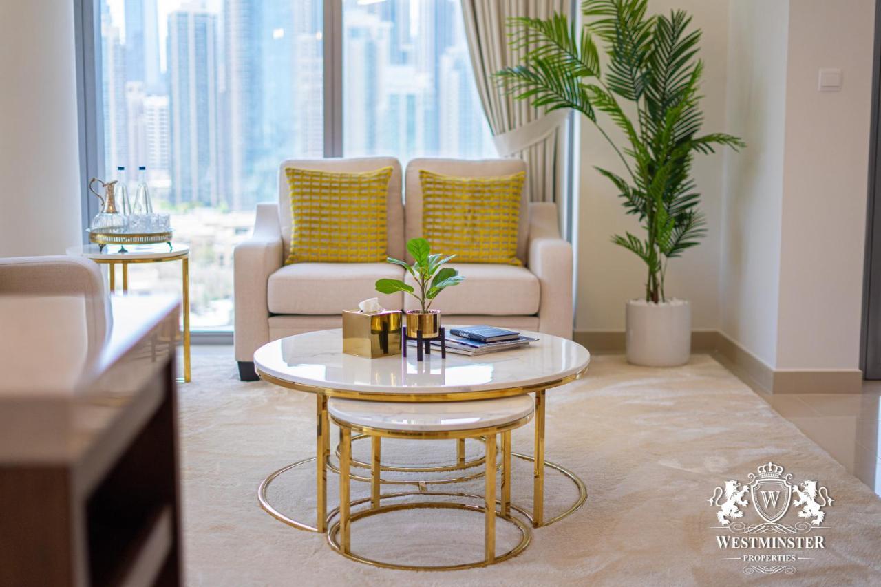 Westminster Boulevard Point Apartment