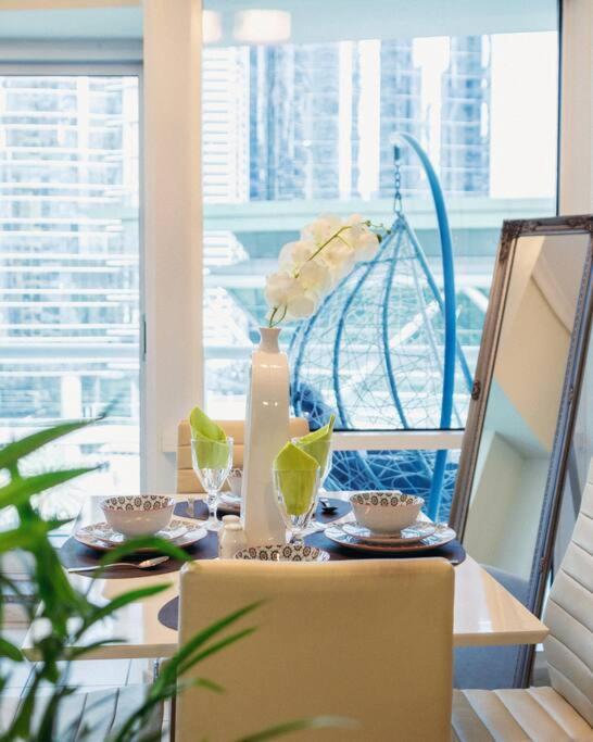 Daire Breathtaking Lake View In Jlt Metro Cluster