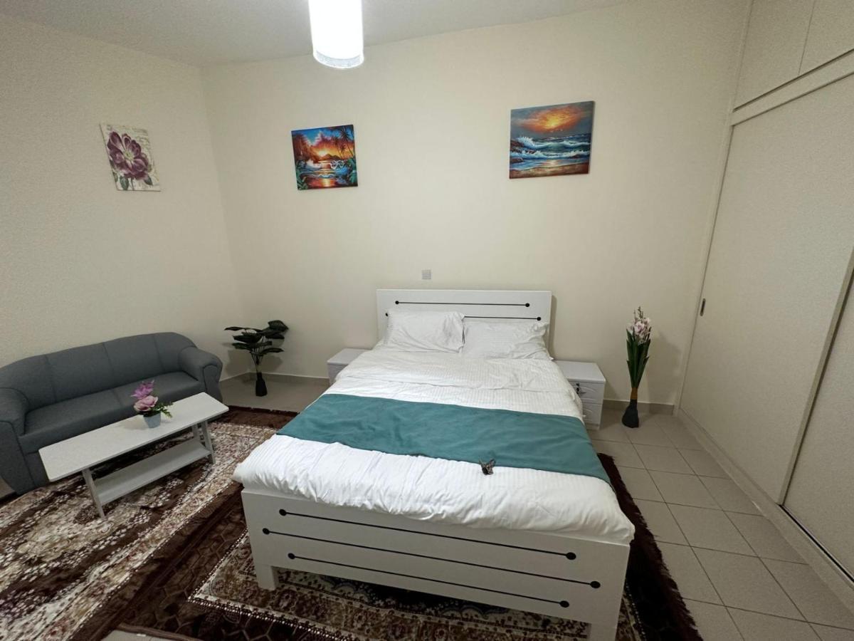 Dream House 226 R- 2 Apartment *