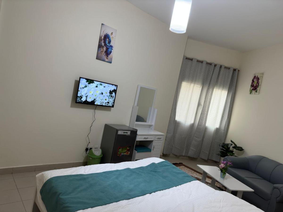 Dream House 226 R- 2 *