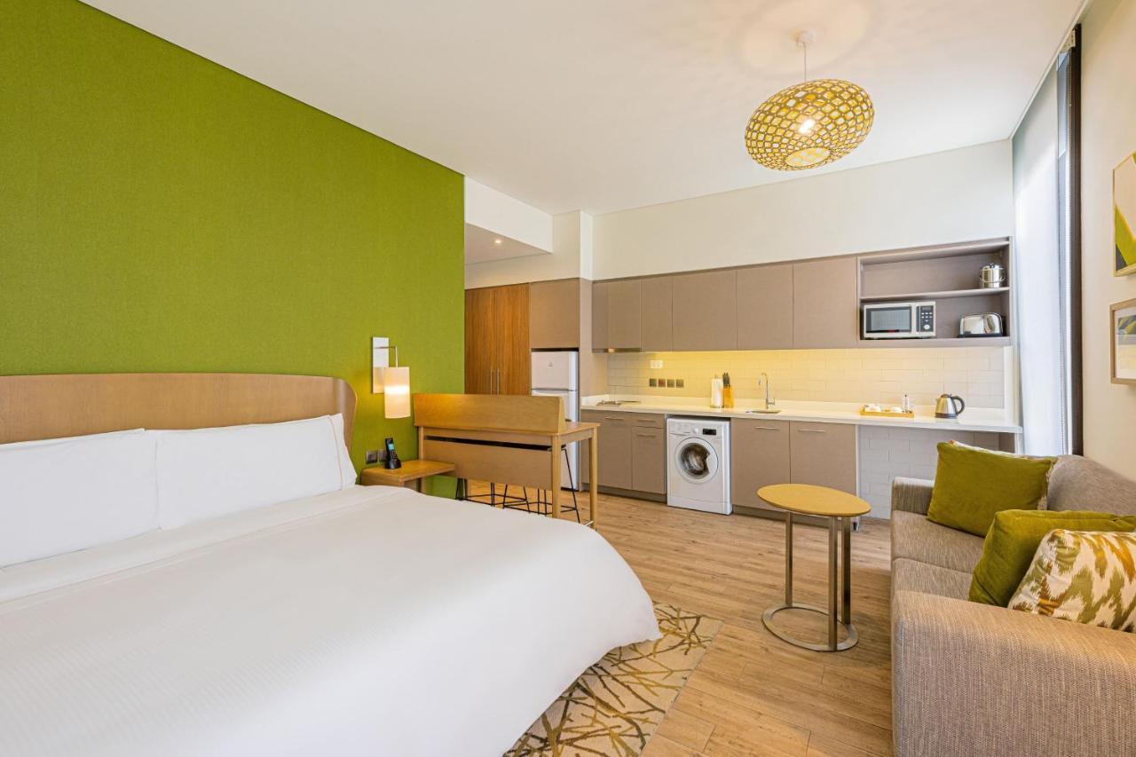 Element Me'aisam, 4*