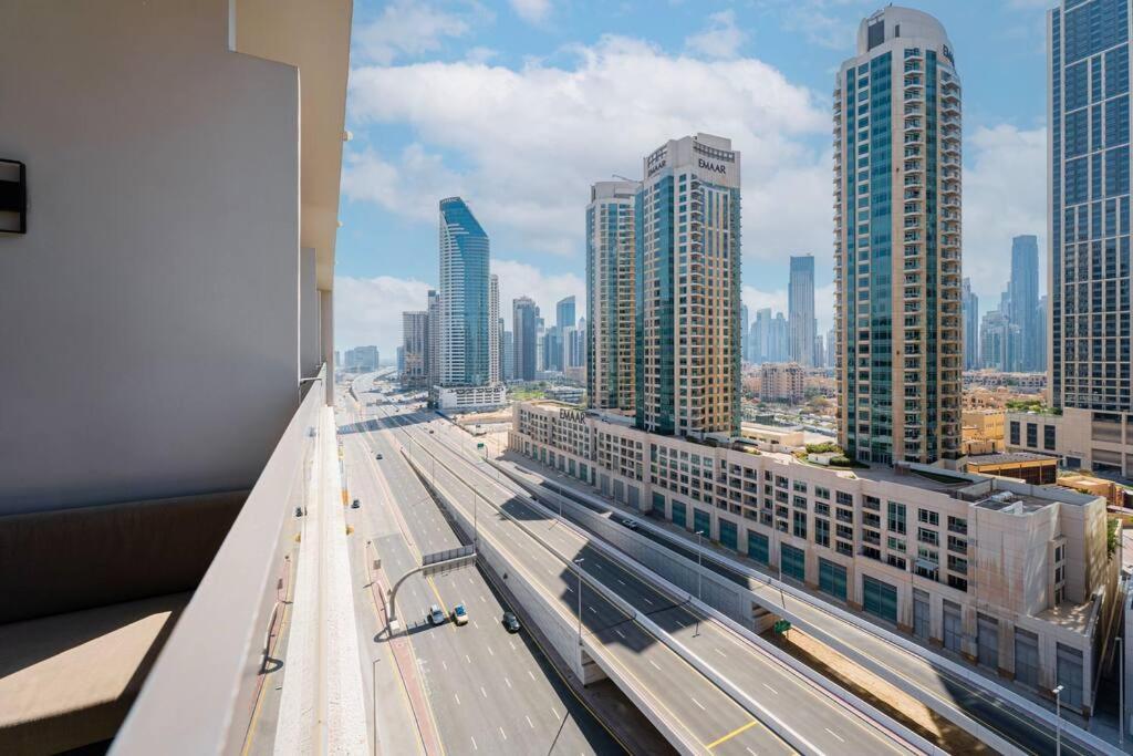 Daire Luxury Mag 318 In The Heart Of Business Bay *