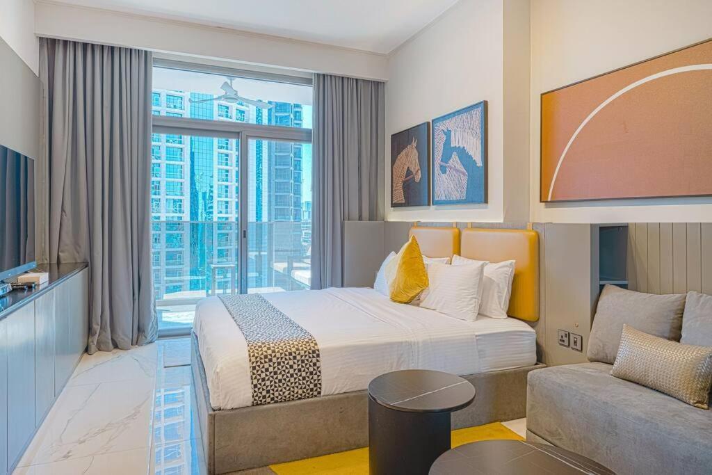 Daire Luxury Mag 318 In The Heart Of Business Bay *