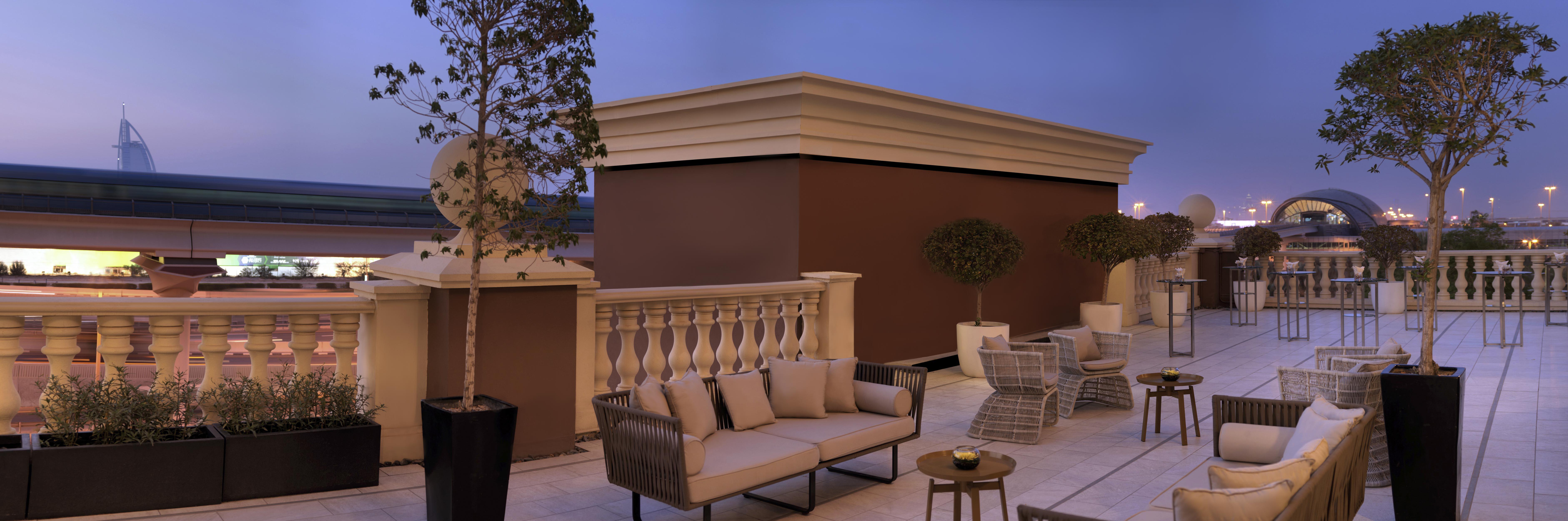 Hotel Kempinski Mall Of The Emirates, 5*