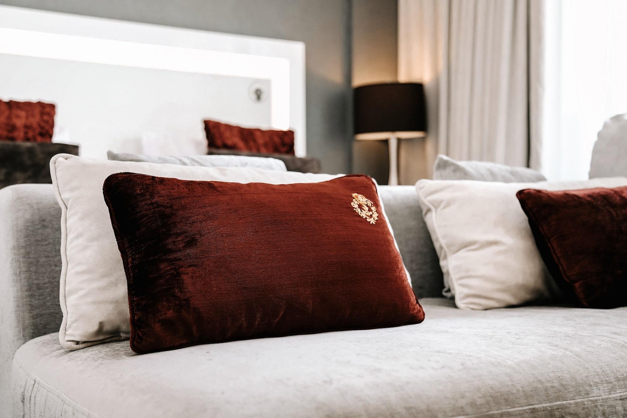 The First Collection Marina Hotel 4*