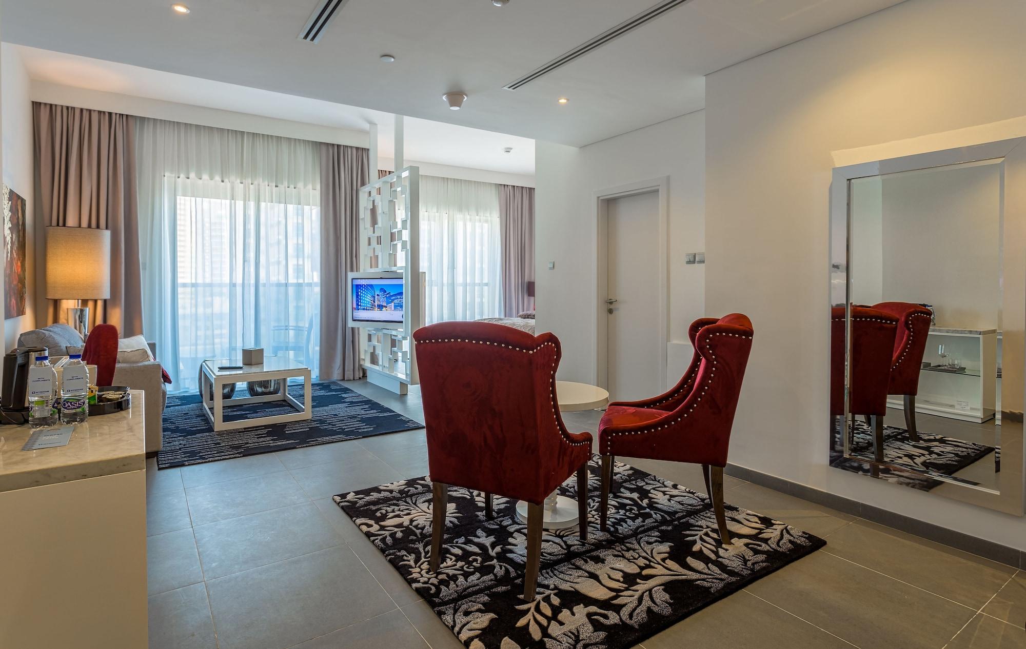 Hotel The First Collection Marina 4*
