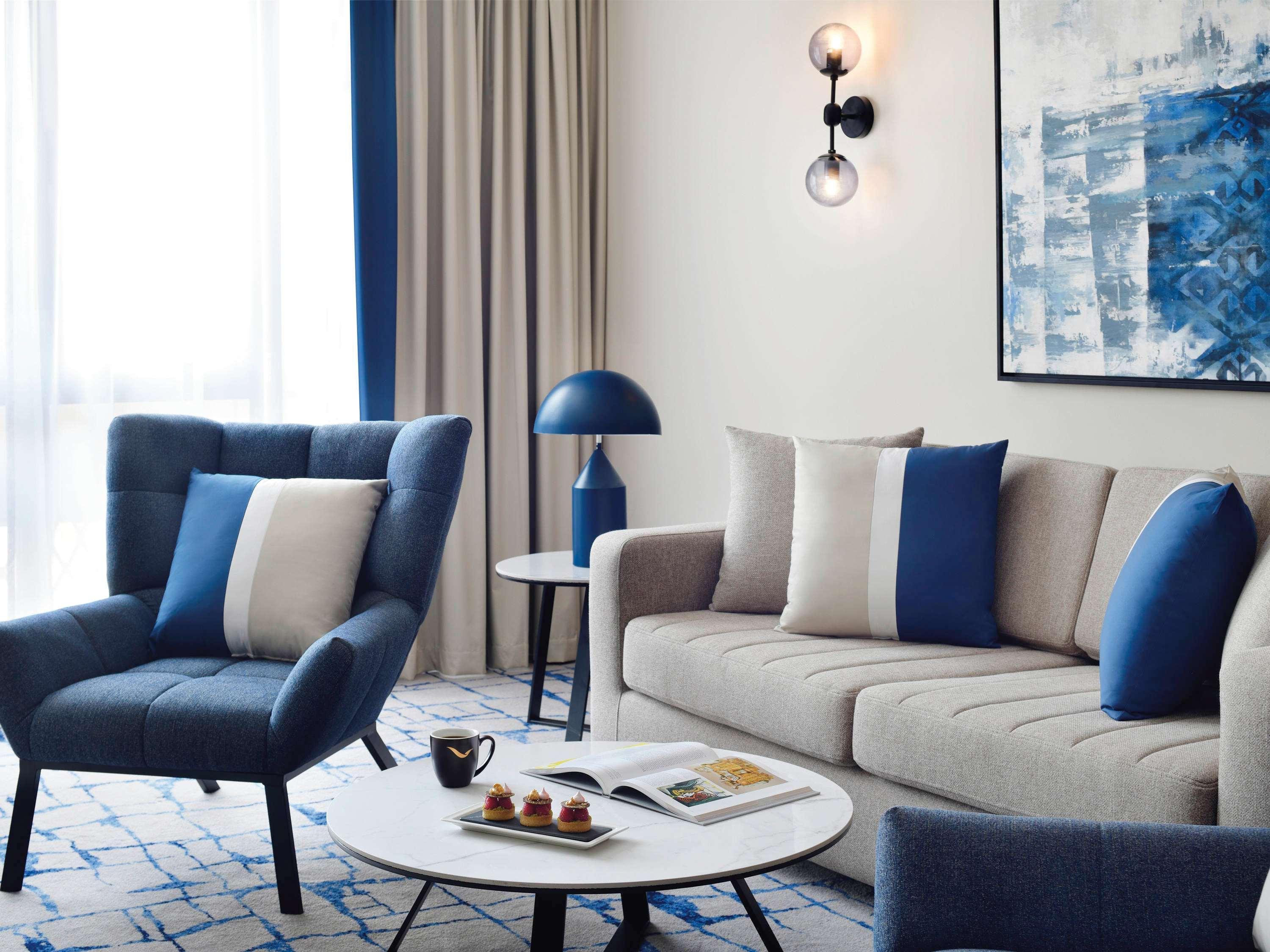 Hotel Moevenpick & Bur 5*