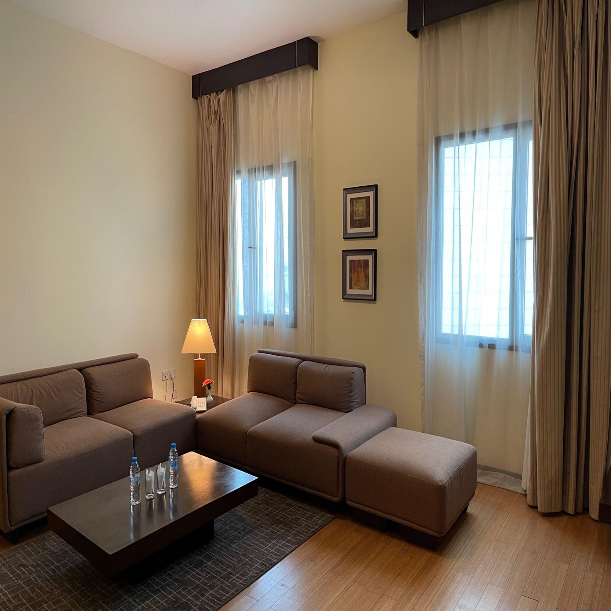 Tulip Creek Apart Otel 4*