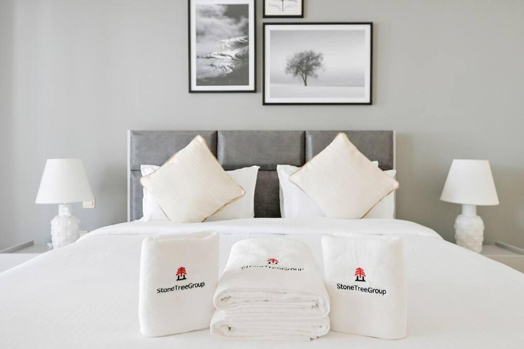 Stonetree - Fairmont North 2 Bedroom & Maid - Club Access Dubai