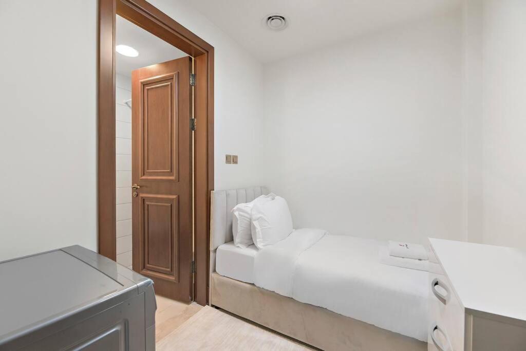 Stonetree - Fairmont North 2 Bedroom & Maid - Club Access *