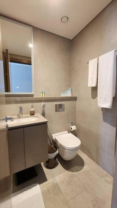Apartment By Latinem Luxury 1br Holiday W1208 Near Burj Khalifa *
