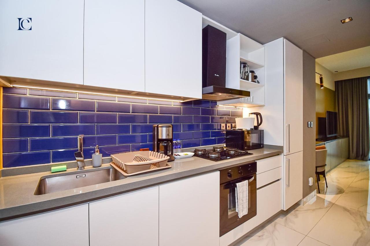 Luxury Escapes - Large & Brand New Business Bay - Mag Apartment Dubai