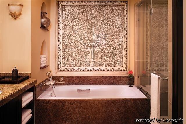 Otel Arabian Court At One&only Royal Mirage 5*