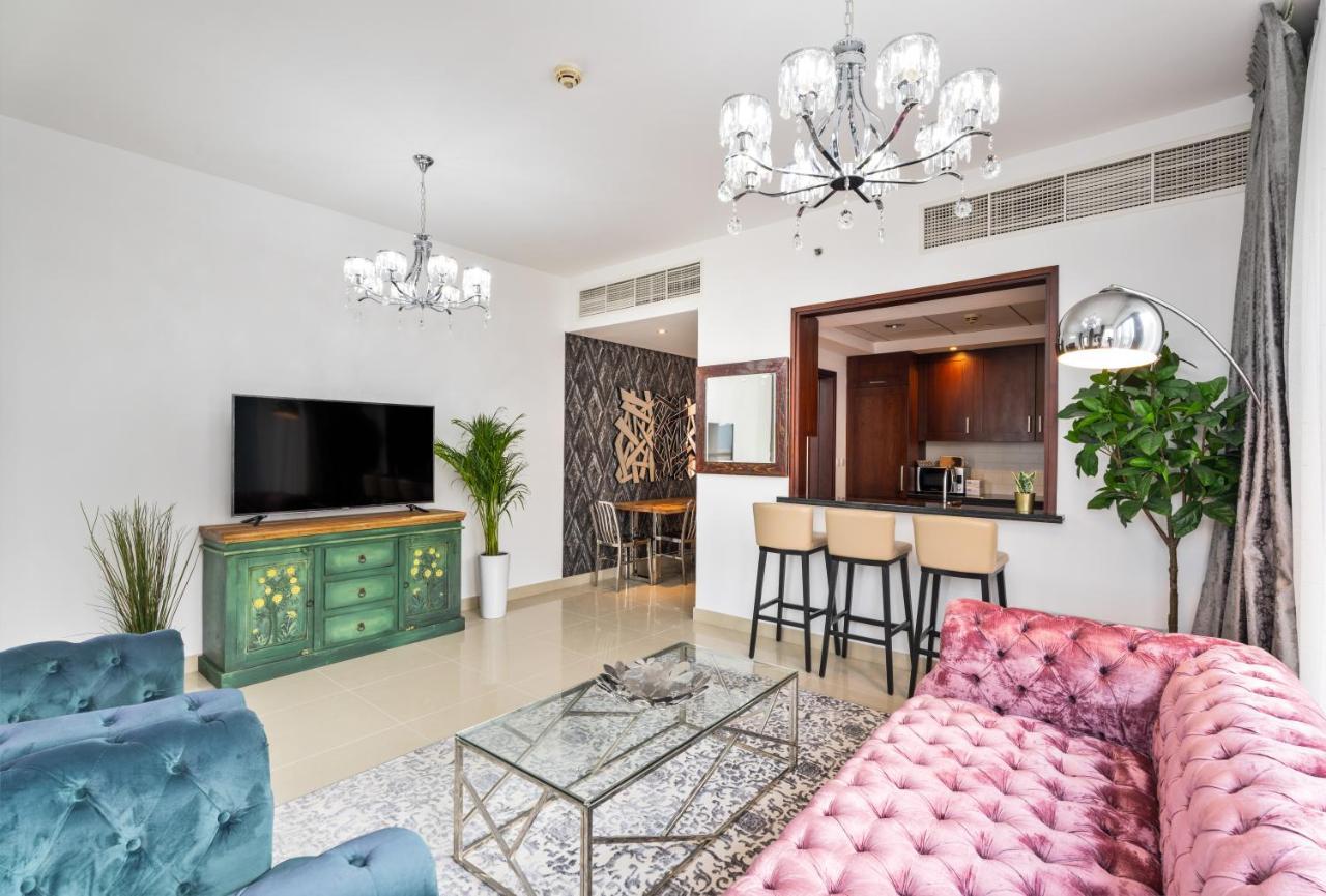 Apartamento Luxury 2br Oasis With Stunning Burj & Fountain Views 4004 Dubai