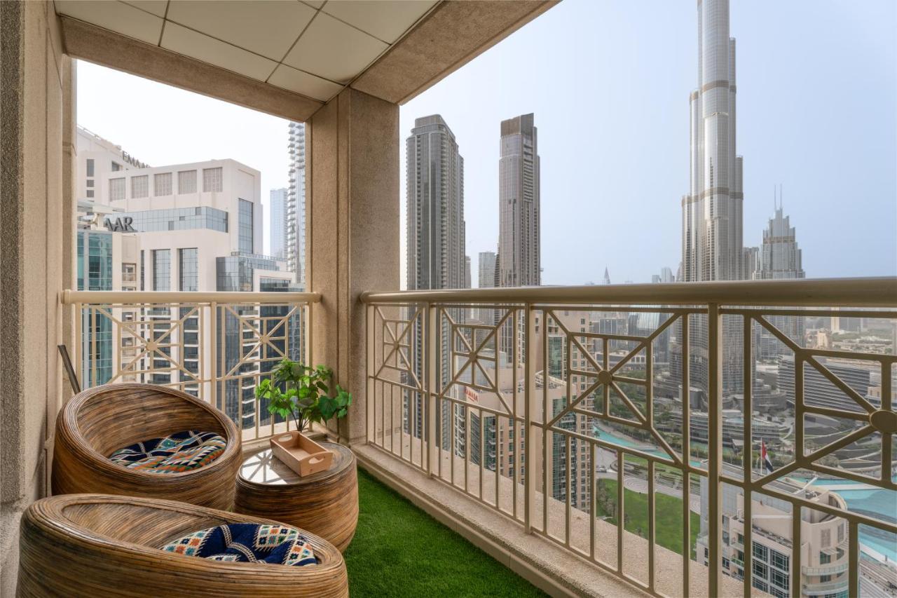 Apartamento Luxury 2br Oasis With Stunning Burj & Fountain Views 4004 Dubai