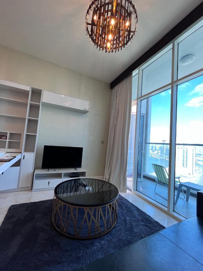 Beautiful In Bayz Towers By Danube, Business Bay Apartamento