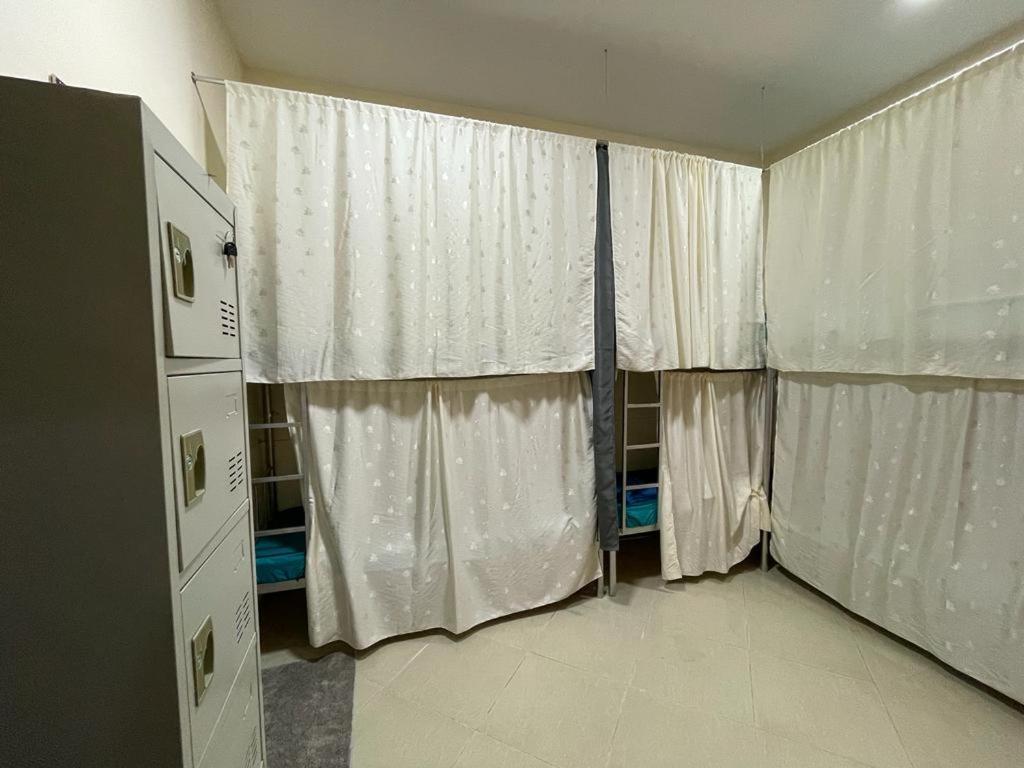 Hostel Al Raea Hostels Near Adcb Metro Station