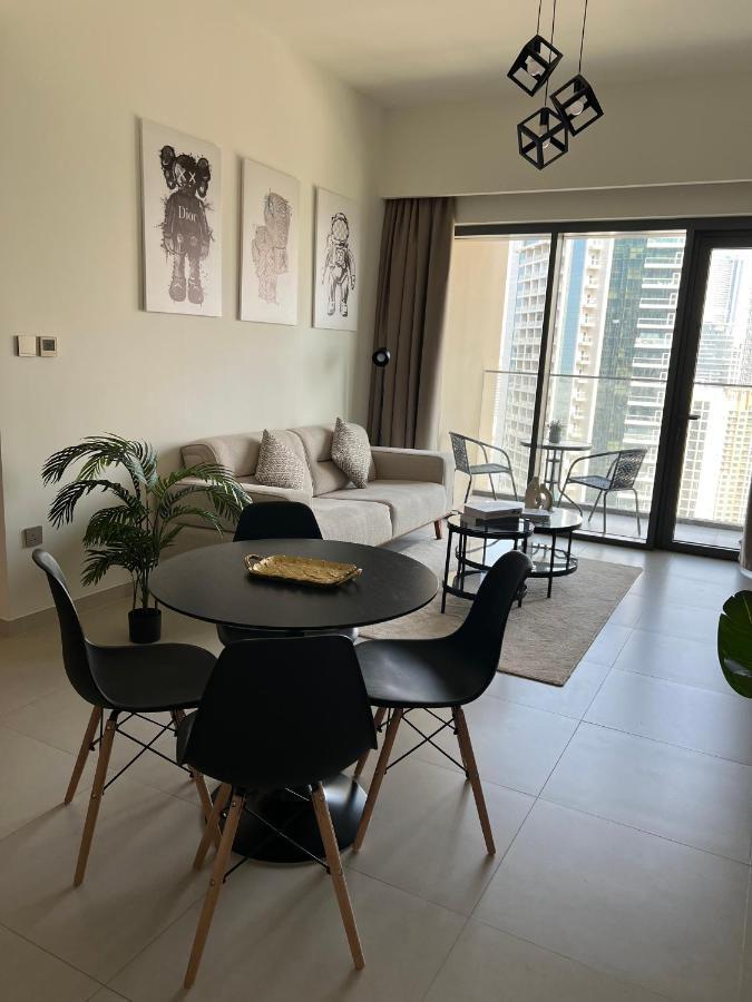 Apartamento Burj Royale - Luxurious Near Burj Khalifa & Mall Dubai