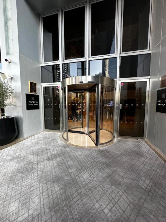 Mall Fashion Avenue Burj Khalifa View Residence- Formerly Address Mall
