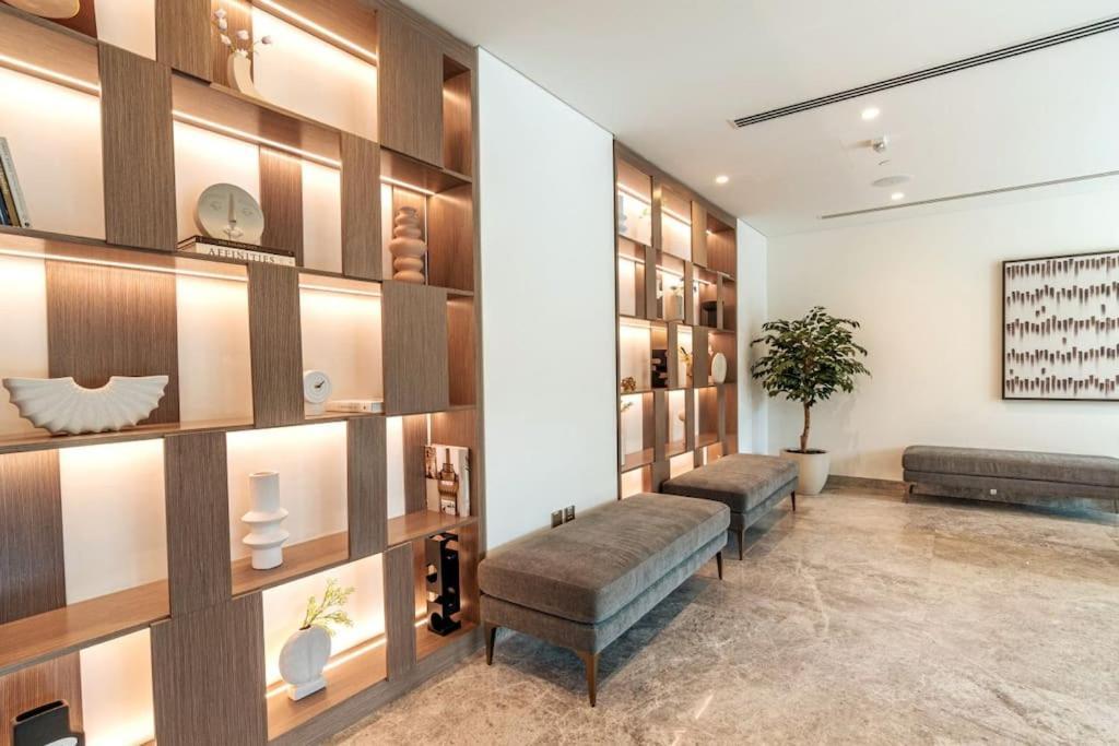 Apartamento Luxury 2br High Floor Apt. W/ Burj Khalifa View With Laser Light Show And Dancing Fountain View *