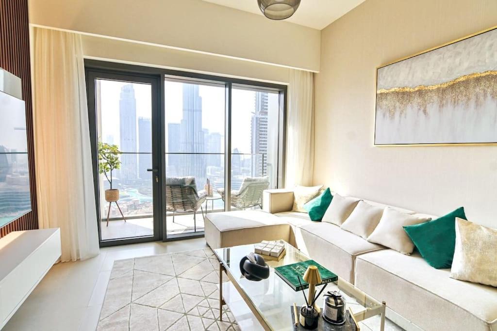 Apartamento Luxury 2br High Floor Apt. W/ Burj Khalifa View With Laser Light Show And Dancing Fountain View *
