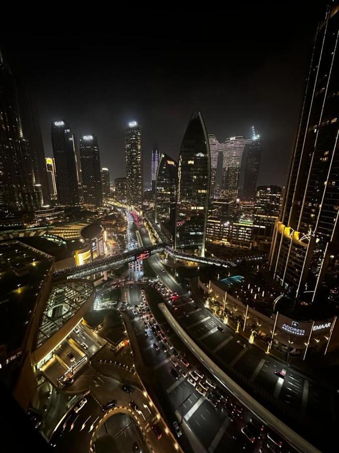 Mall Fashion Avenue Burj Khalifa View Residence- Formerly Address Mall *