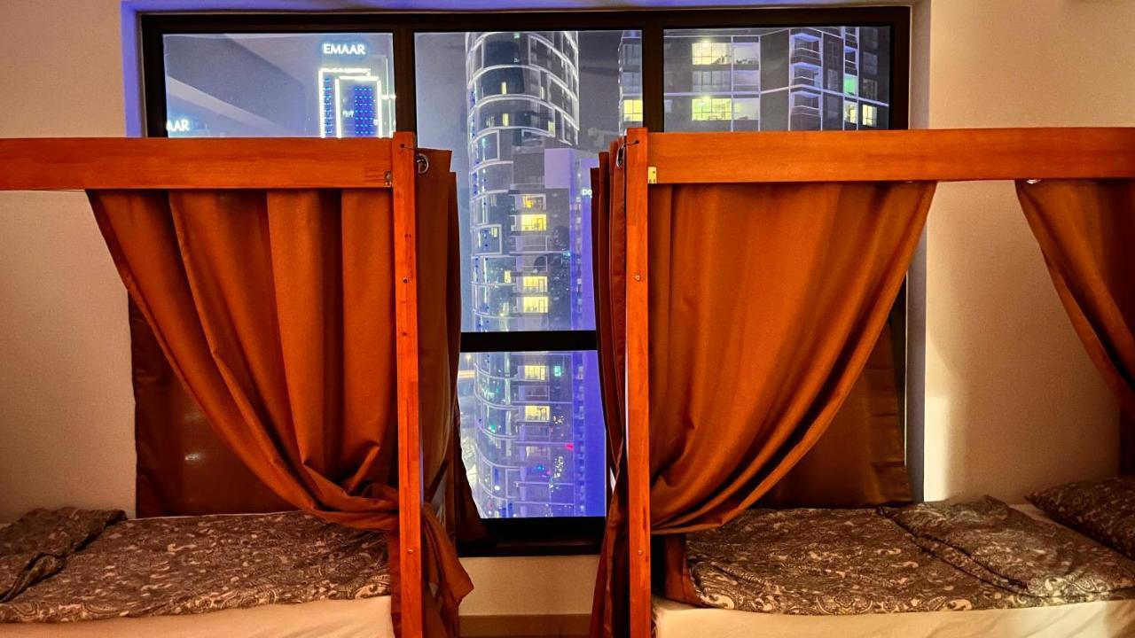 Ampus Albergue Dubai