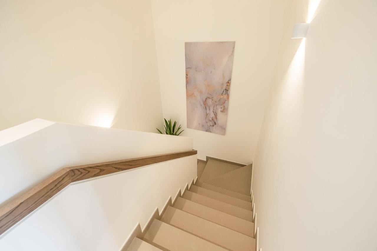 Exclusive Spacious I Garden I Maid *