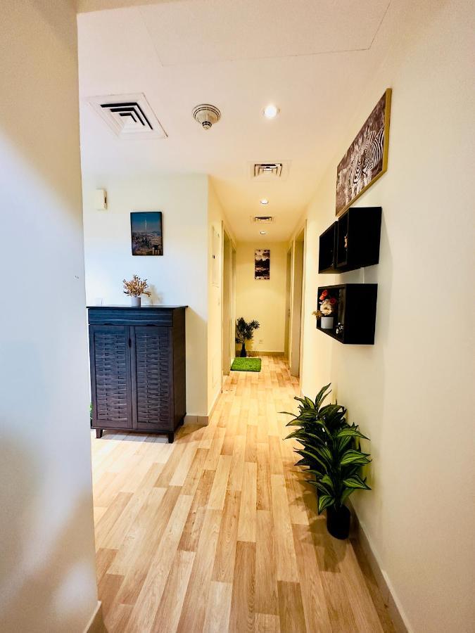 Hostel Vip - Females Only Dubai