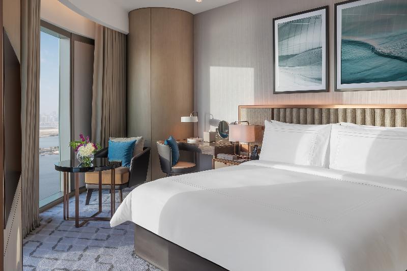 Address Creek Harbour Otel