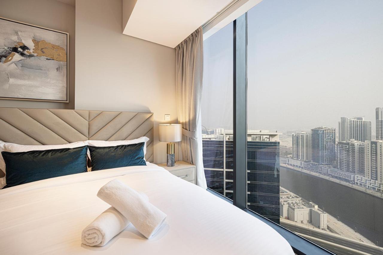 Magnificent 3br Spectacular Canal & Burj View Apartamento Dubai