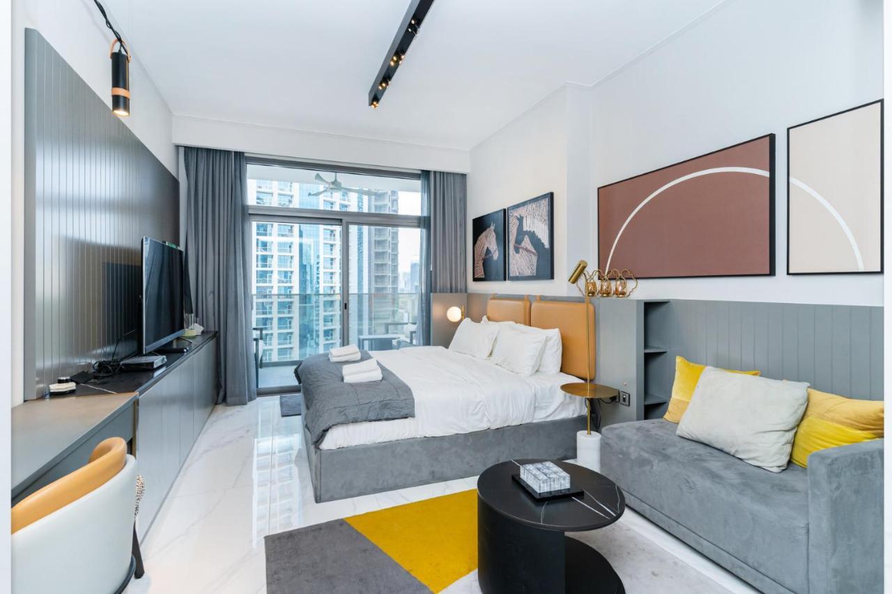 Prime Location I High Floor I Furnished Studio *