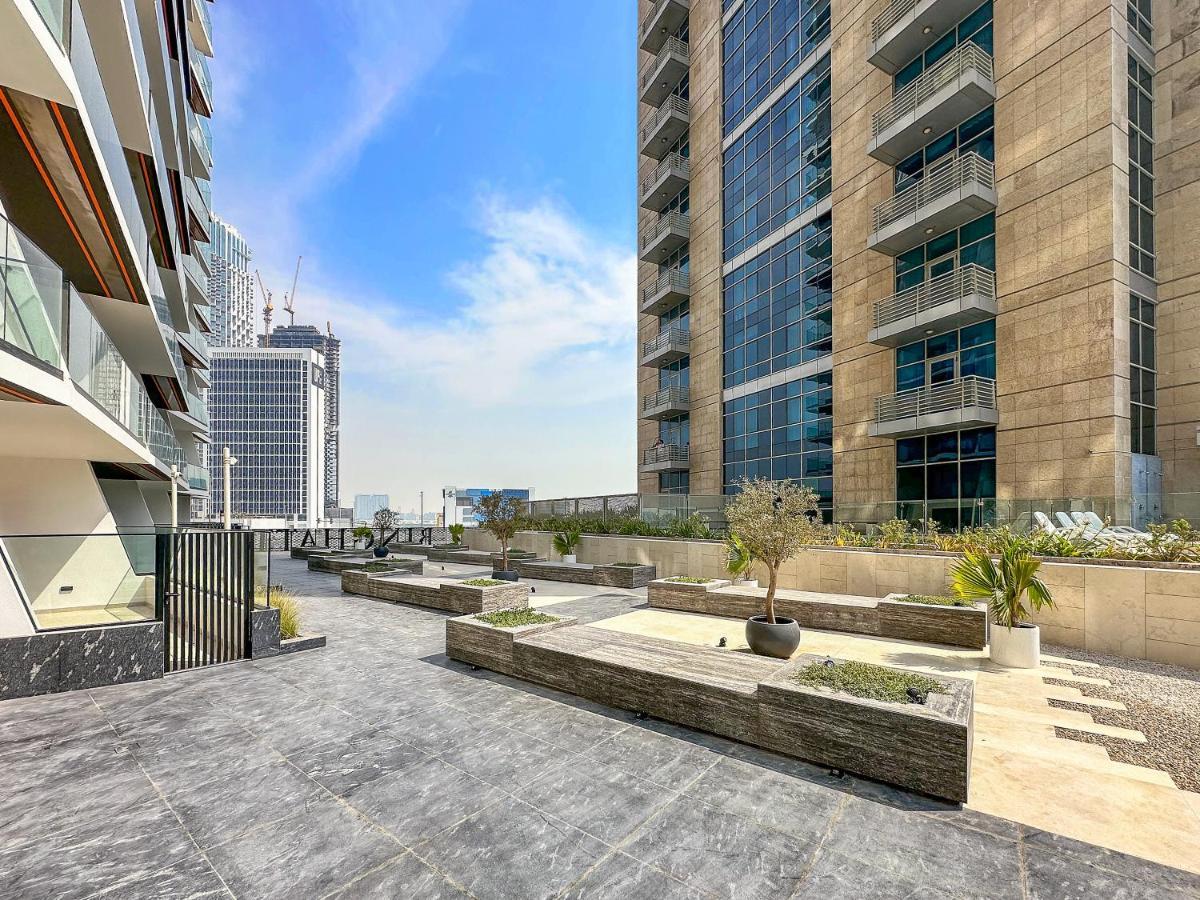 Welhome - Contemporary 1br In Binghatti Canal & Burj Views