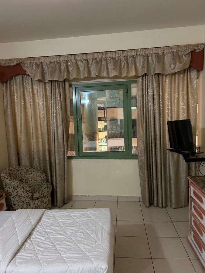 Hotel Diplomat *
