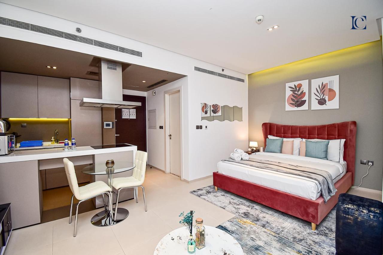 Daire Luxury Escapes - Modern In West Avenue Marina *