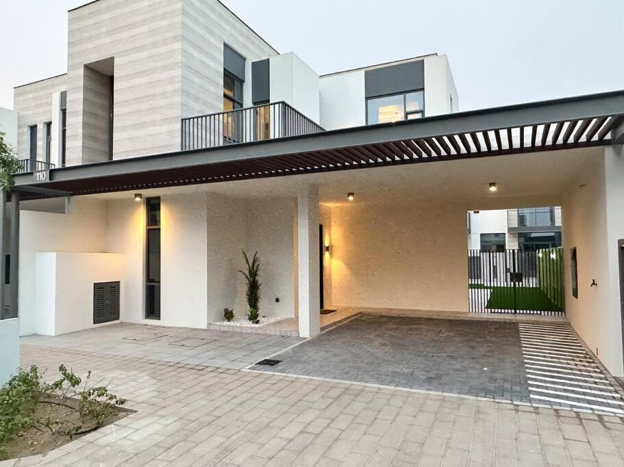 Villa * Dweller * Family Tranquil Sleeps 8