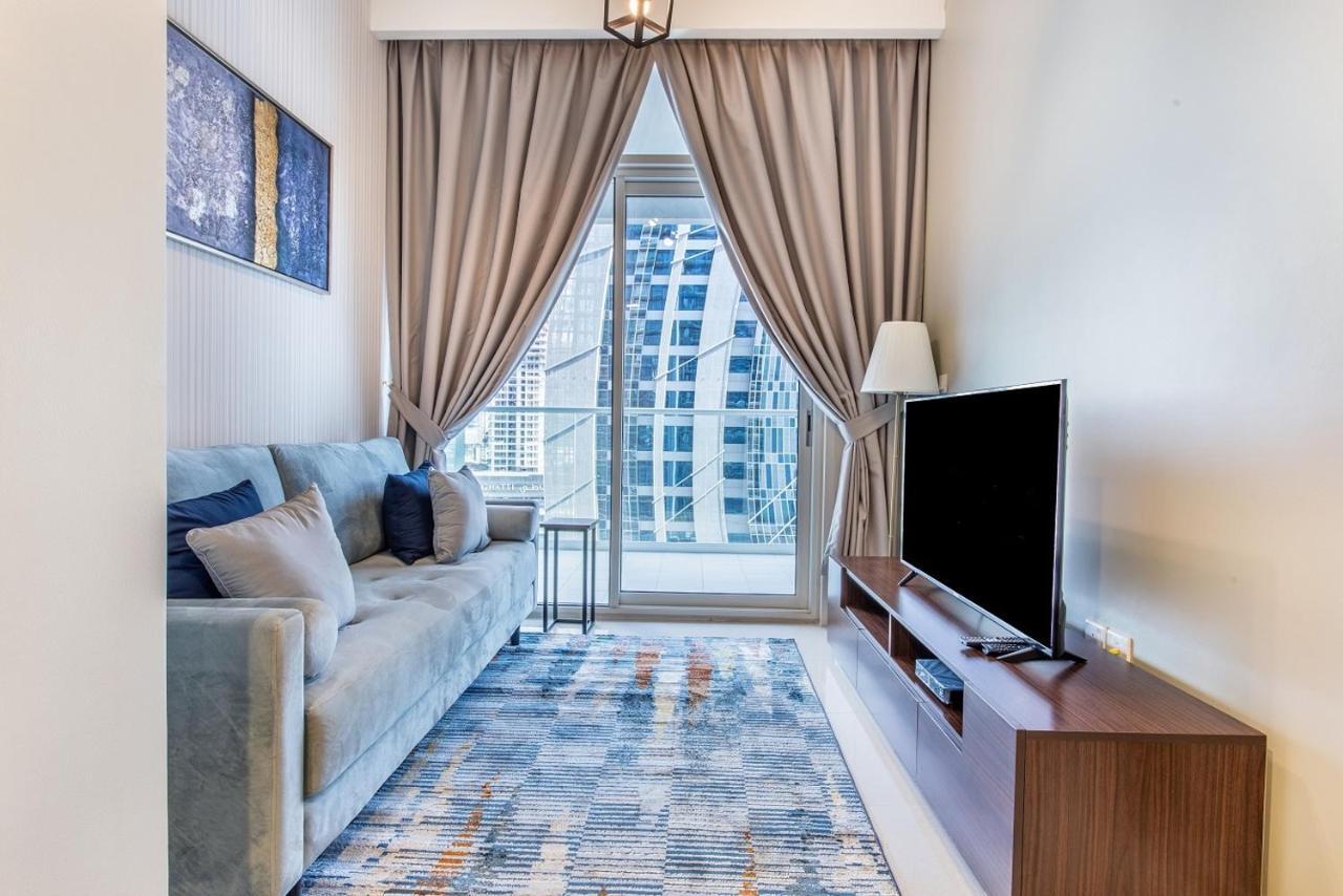 New 1 Bedroom With Canal View - Close To Downtown Apartment