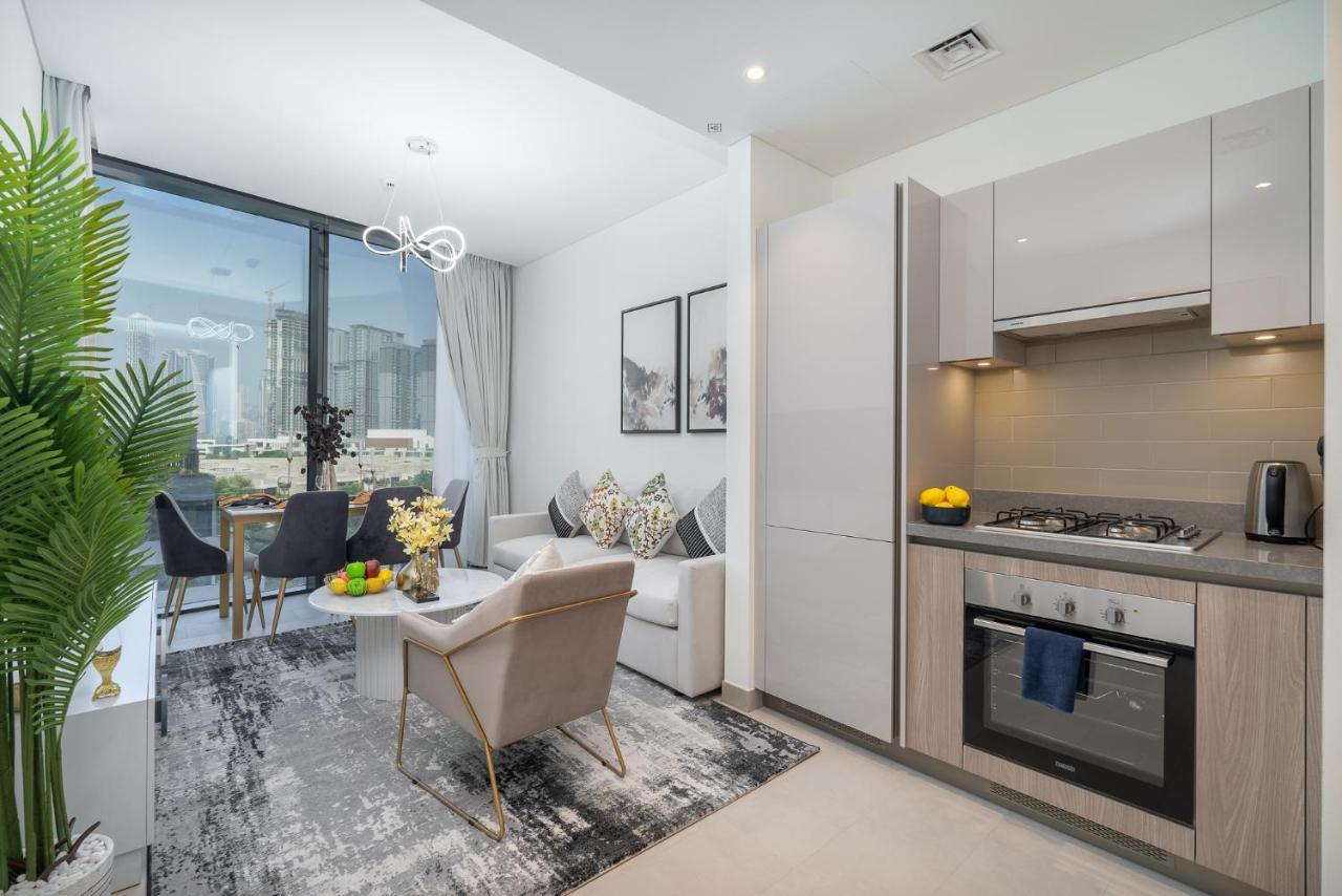 Apartamento Vogue Sobha Hartland Lush Oasis Near Downtown Dubai