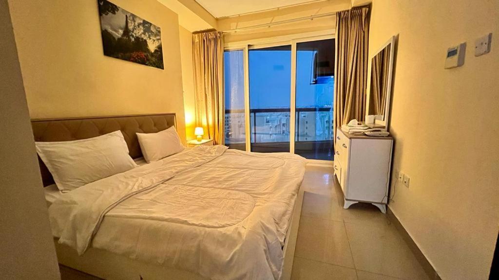 Apartamento Golden Gulf L L C *
