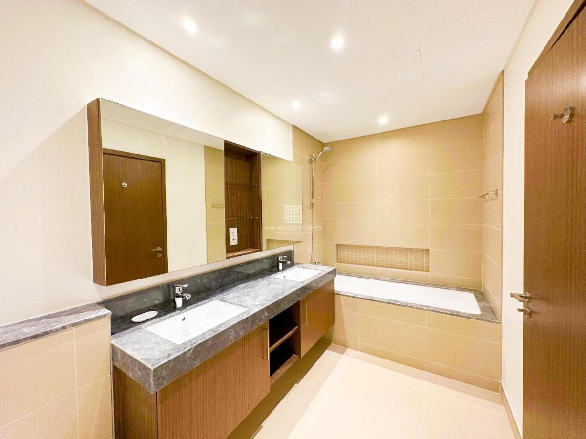 Emaar Marina T1 2br At 52-42 Building T1 With Dual Views - Sea And Ain By Anw *