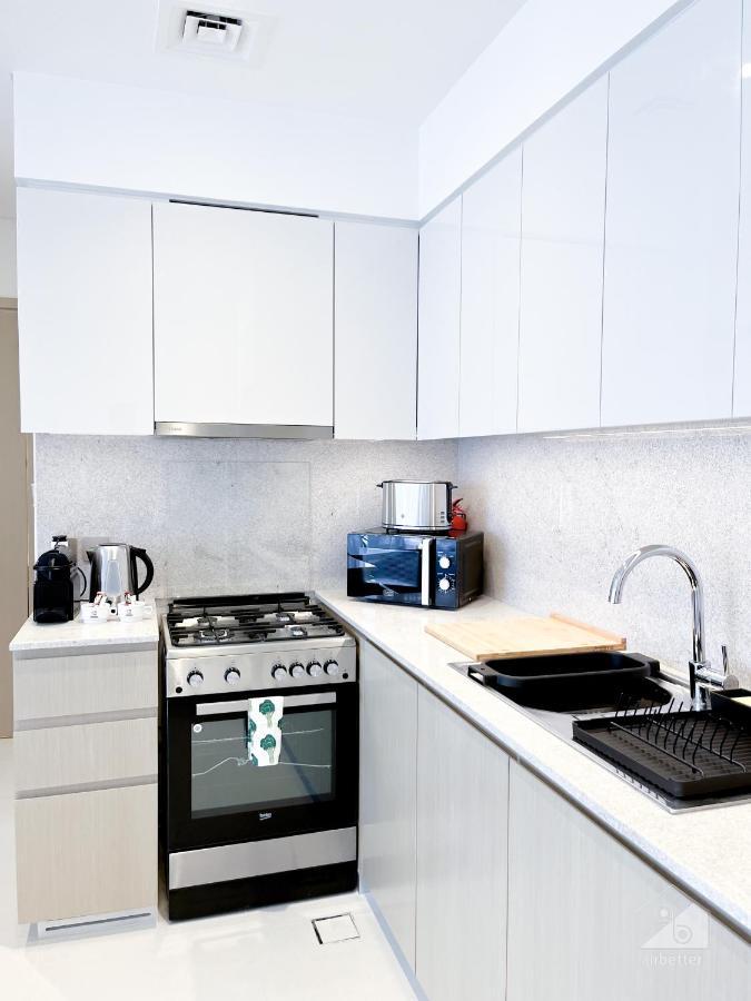 Apartment Luxury Burj Royale Modern View Balcony