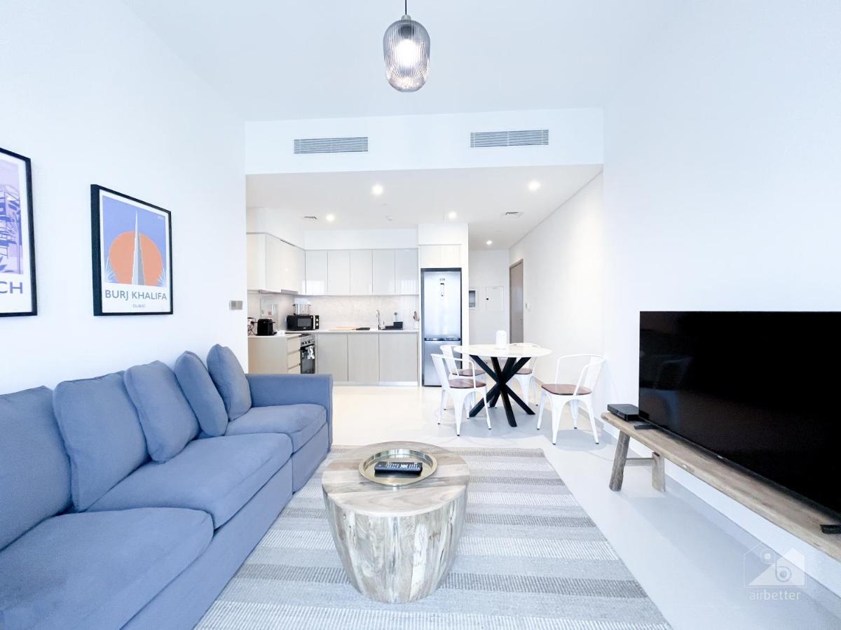 Luxury Burj Royale Modern View Balcony Apartment *