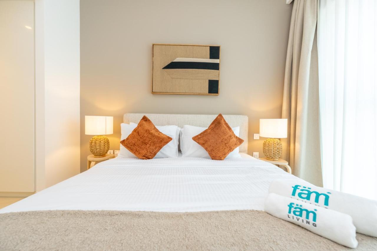 Fam Living - Stylish 1br In Downtown Views 2 Apartment Dubai