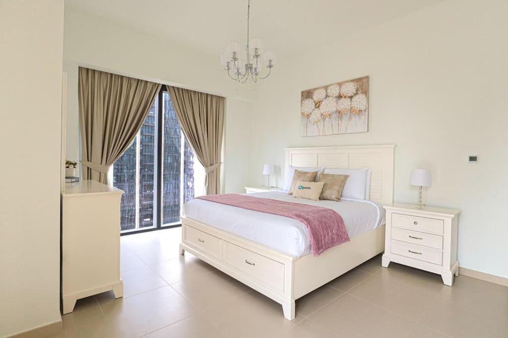 Higuests - Beautiful 2br On 35th Floor With Amazing City View Dubai
