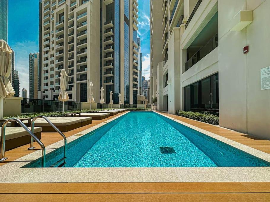 Higuests - Beautiful 2br On 35th Floor With Amazing City View Apartment