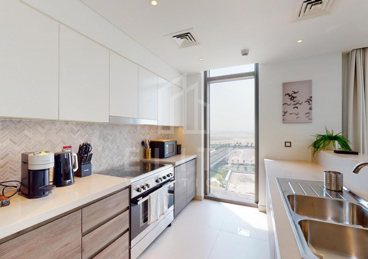 Apartment Full Burj And Creek Views Modern 4 Bed Upgraded *