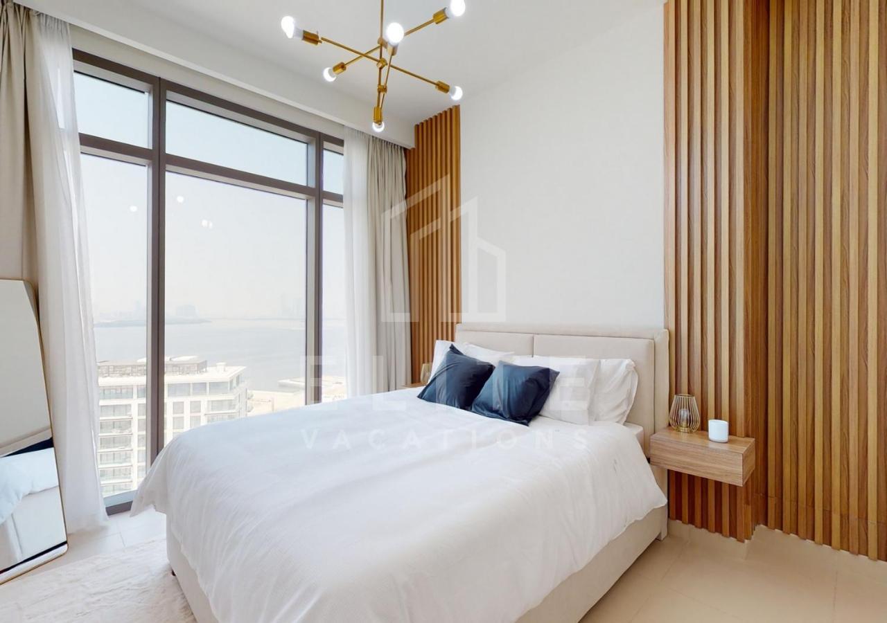 Full Burj And Creek Views Modern 4 Bed Upgraded * Dubai
