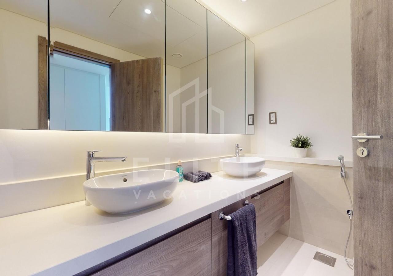 Apartment Full Burj And Creek Views Modern 4 Bed Upgraded *