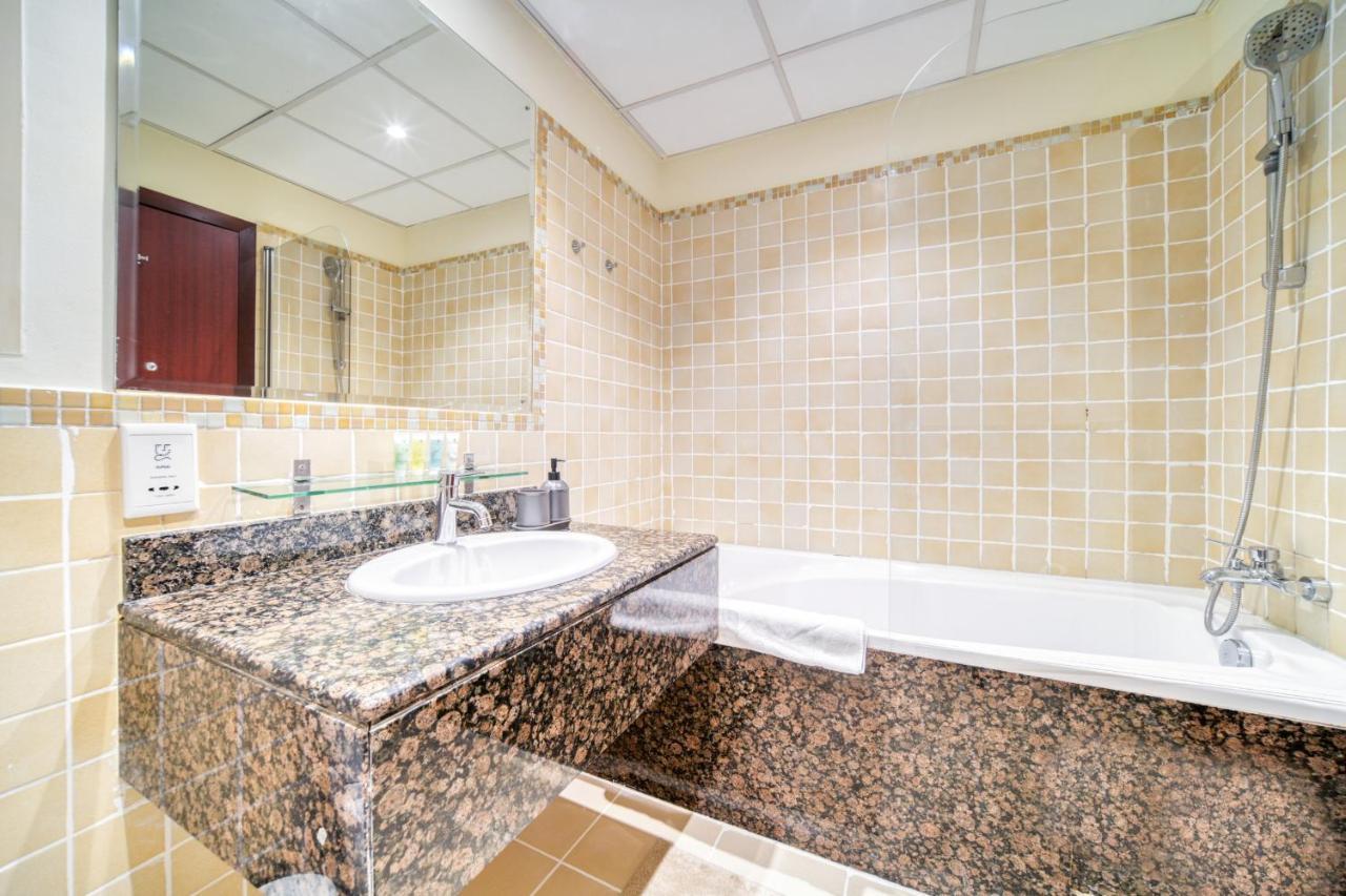 Rimal 1 - Jumeirah - Mint Apartment